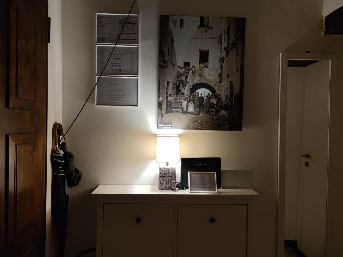 Dimora Arco - Old Town Couette-café Bari
