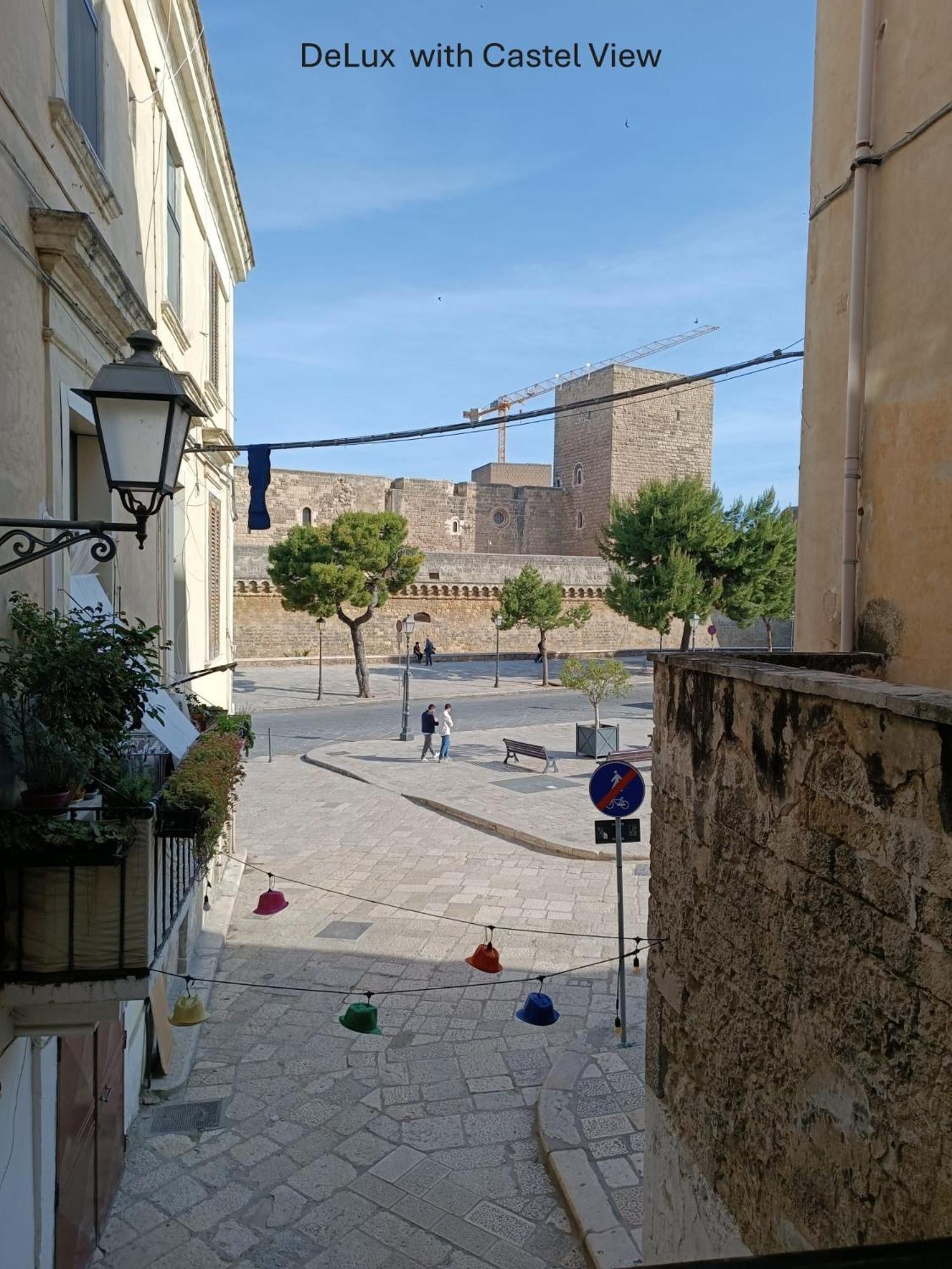 Dimora Arco - Old Town Couette-café *
